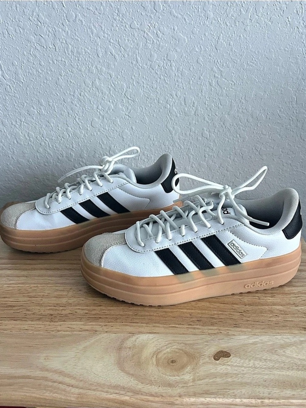 adidas VL Court 3.0 Sneakers US 7 Like New